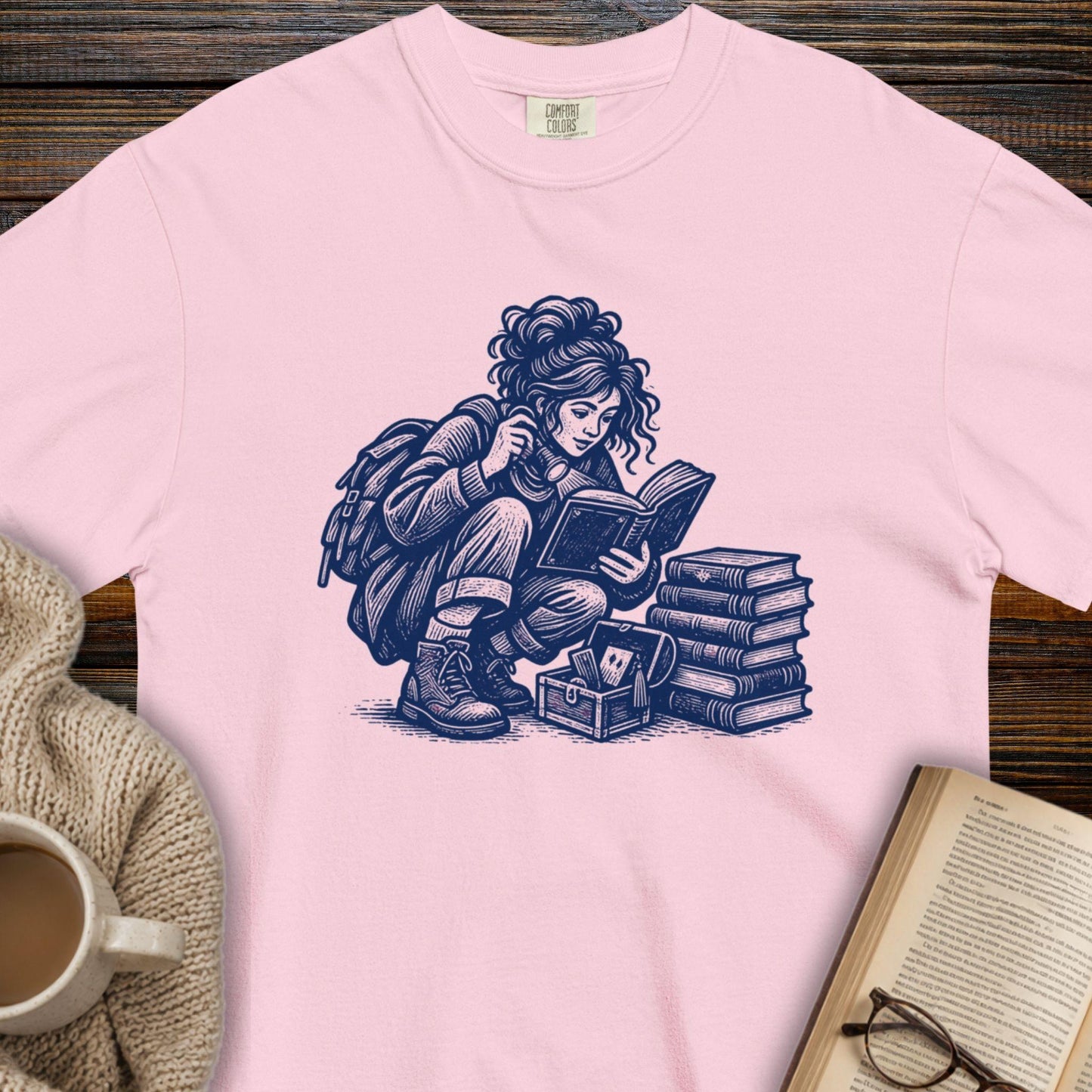 Books are treasure T-shirt