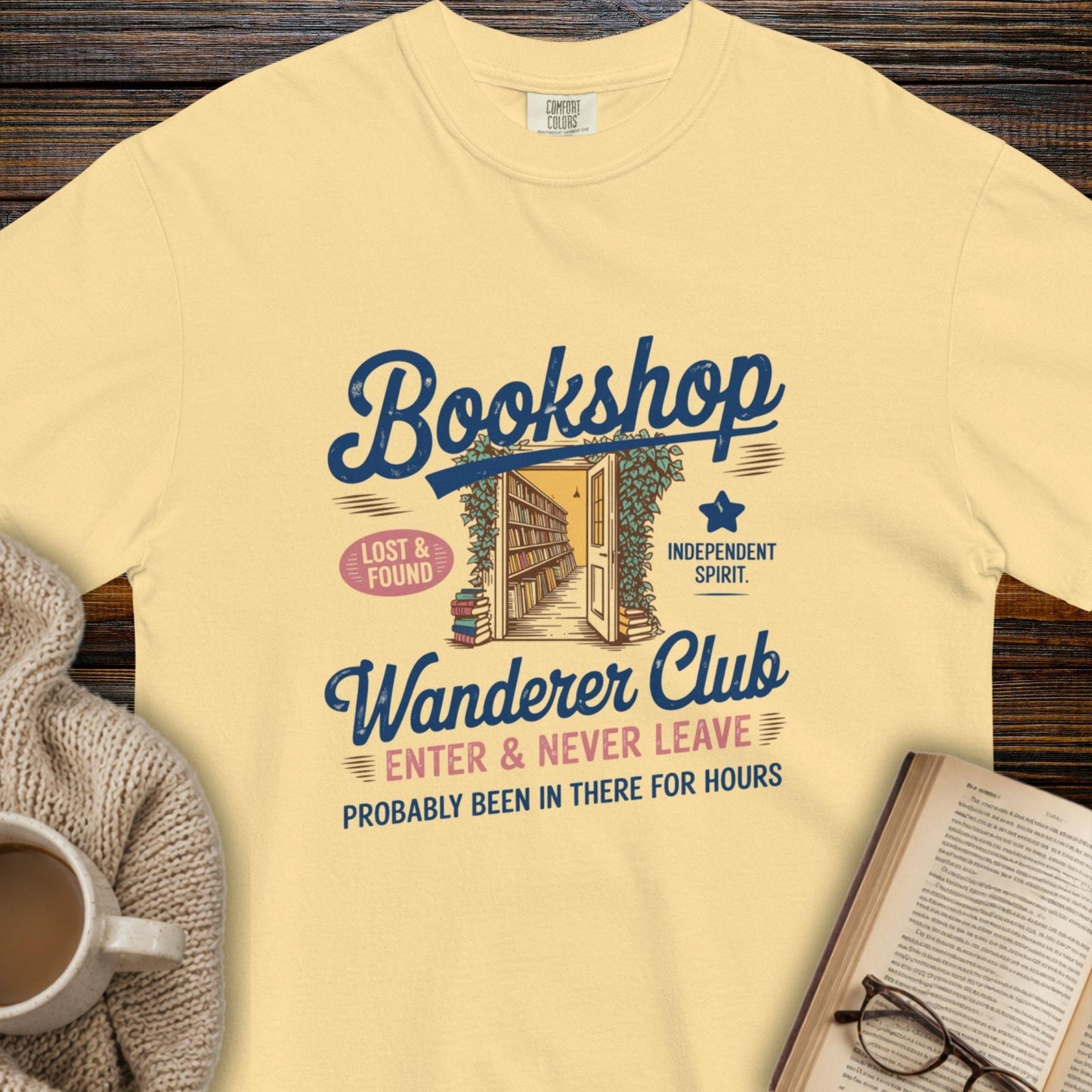 Bookshop wanderer club T-shirt