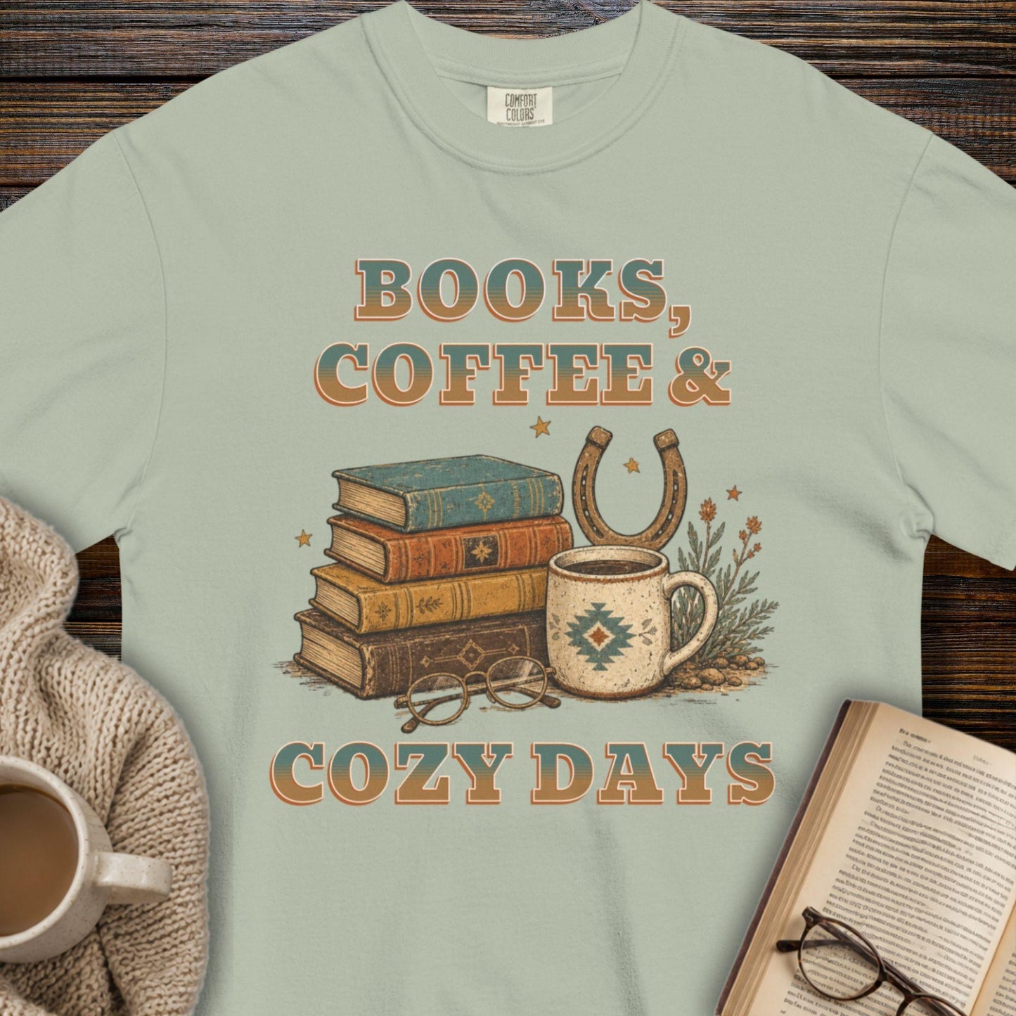 Books, coffee and cozy Days T-shirt