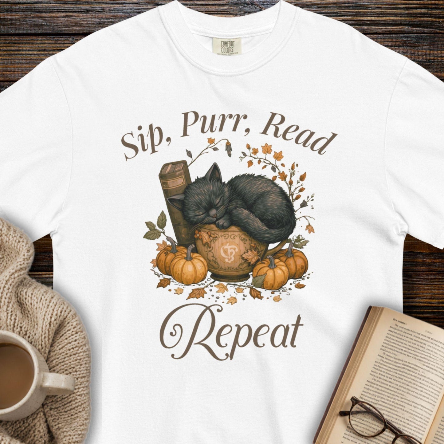 Sip, purr, read T-shirt