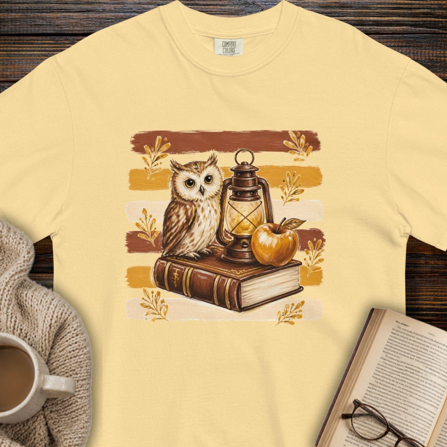 Bookish owl T-shirt