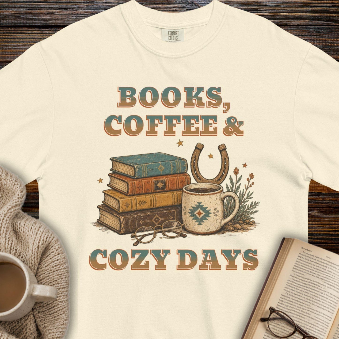 Books, coffee and cozy Days T-shirt