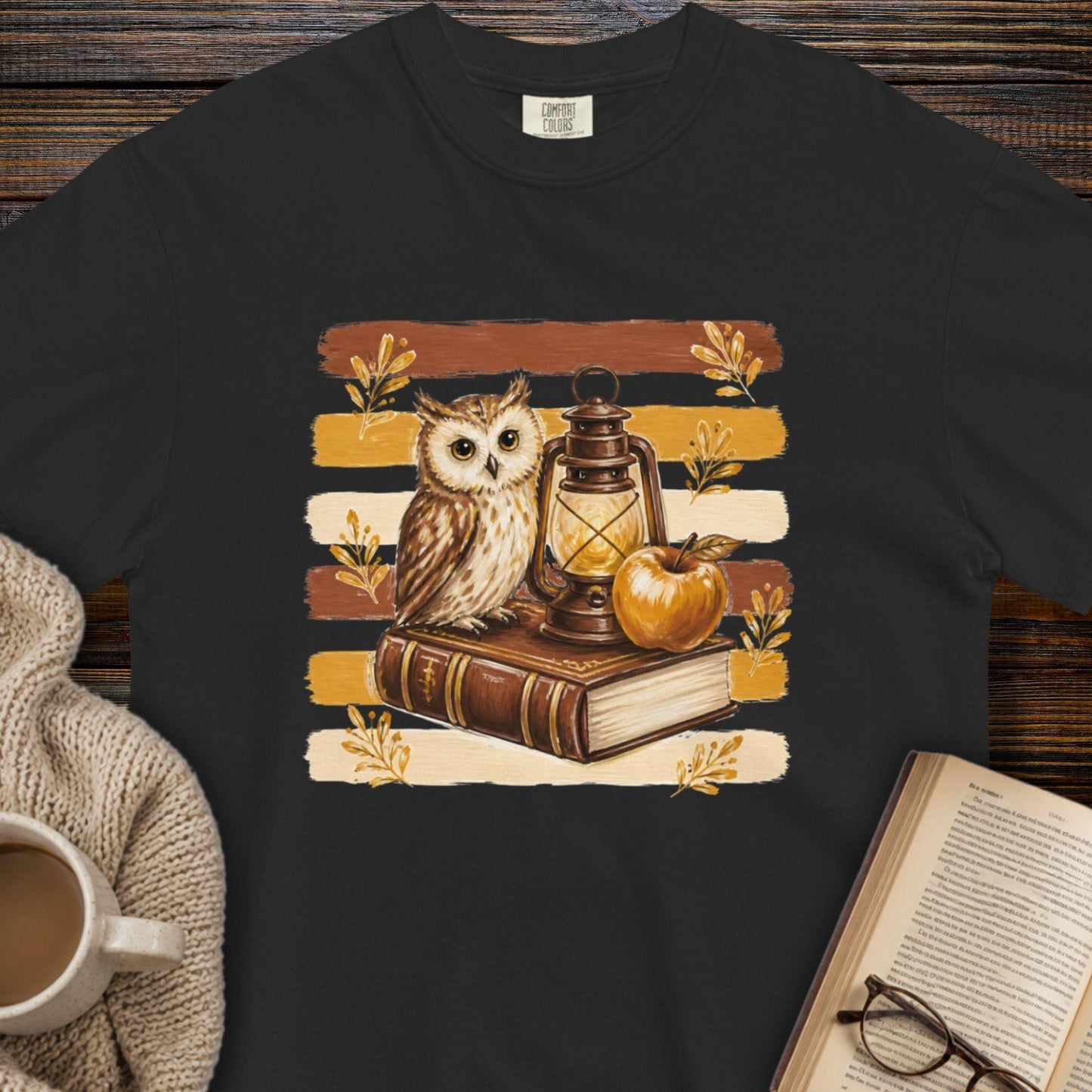 Bookish owl T-shirt
