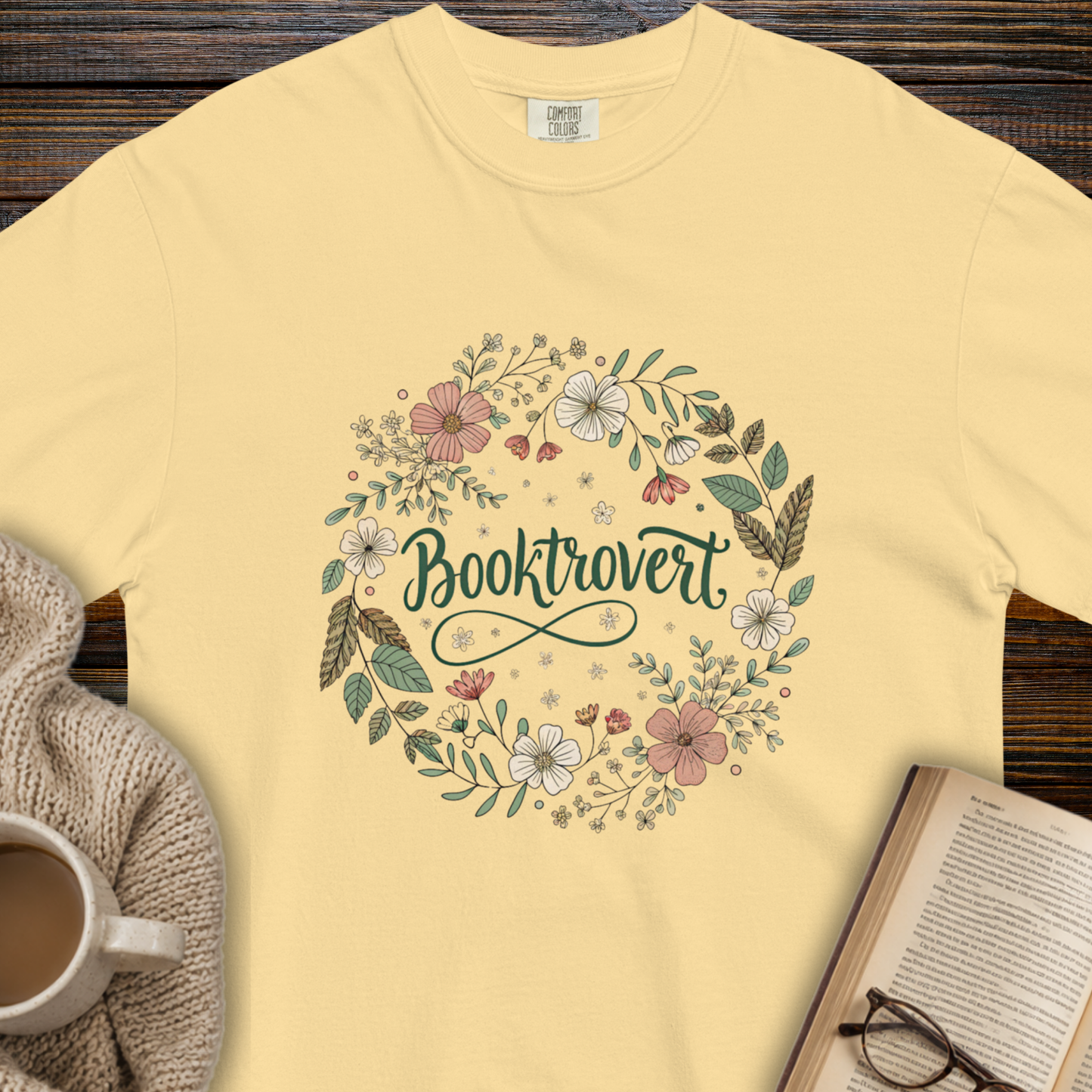 Booktrovert flower T-shirt