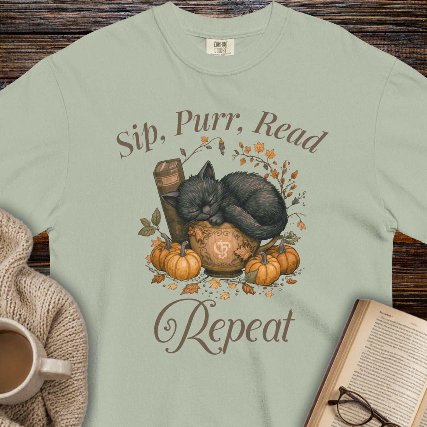 Sip, purr, read T-shirt