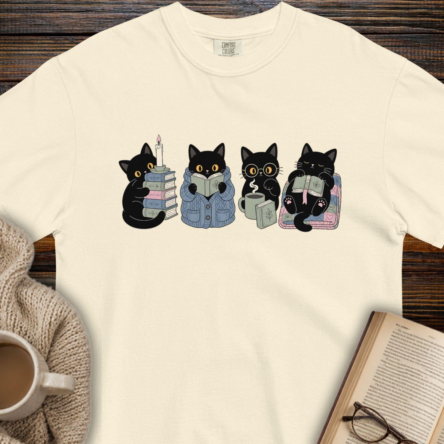 Reading Cat T-shirt