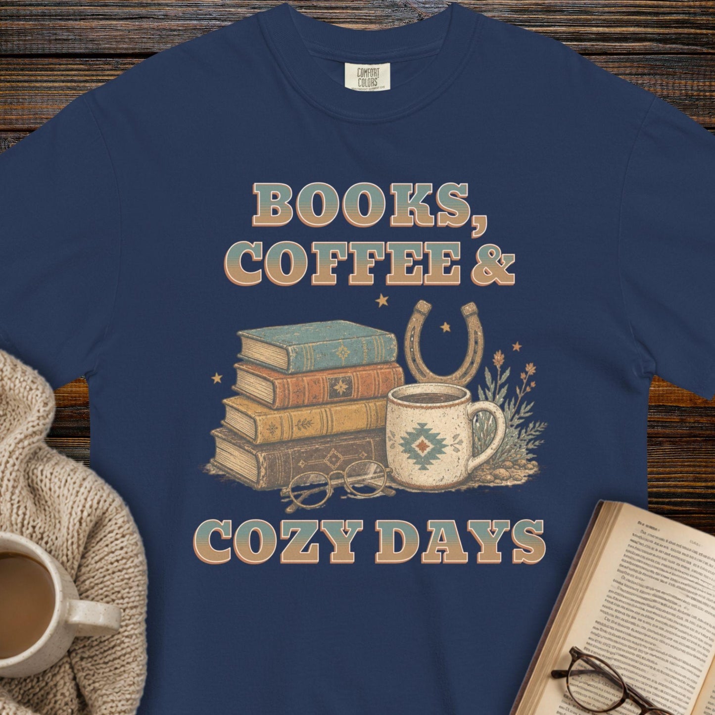 Books, coffee and cozy Days T-shirt
